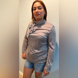 Women’s size XL silver metallic top